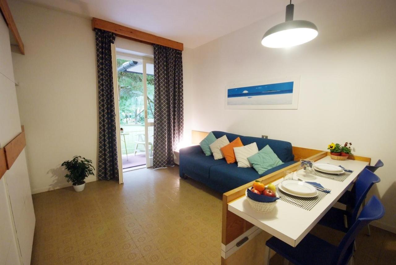 Residence Golfo Della Лакона Экстерьер фото