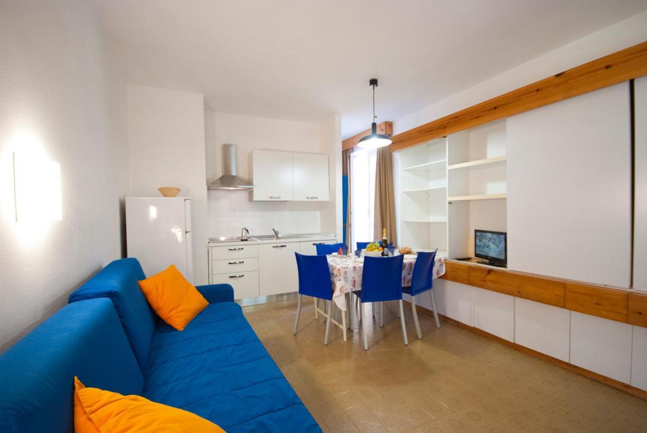 Residence Golfo Della Лакона Экстерьер фото