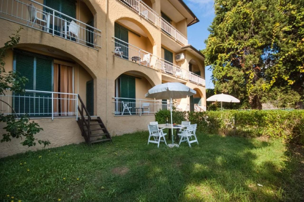 Residence Golfo Della Лакона Экстерьер фото