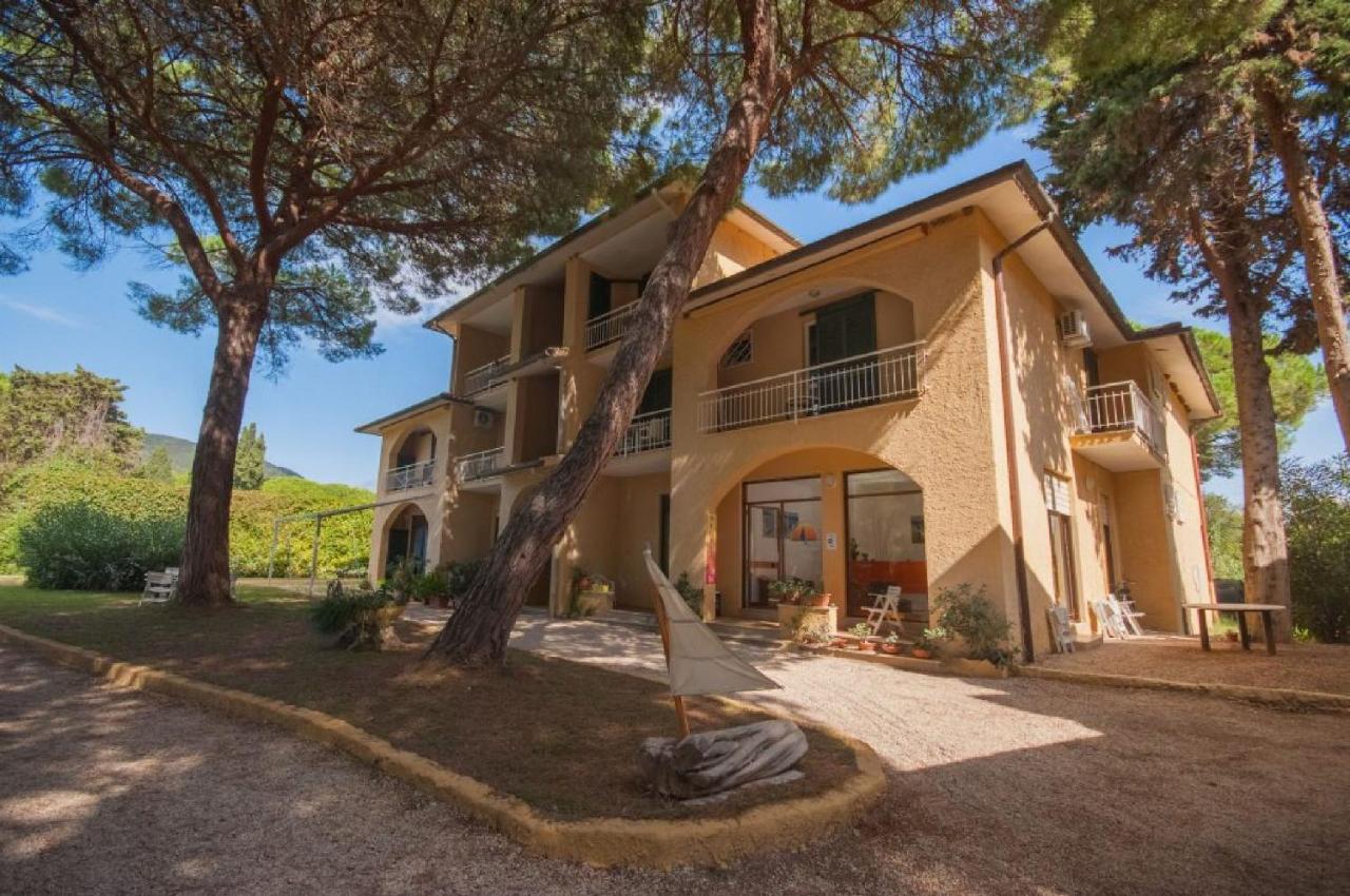 Residence Golfo Della Лакона Экстерьер фото
